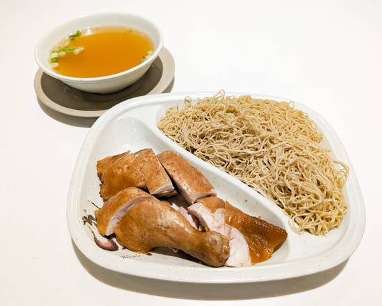 113. Soy Chicken with Noodle 油雞撈麵